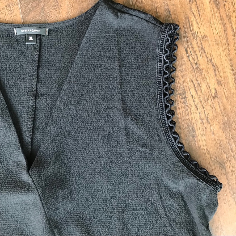 Stella & Dot Rae Top - Picture 2 of 3